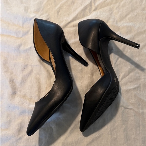 Jessica Simpson Black Pointed D'Orsay High Heels - Picture 2 of 2